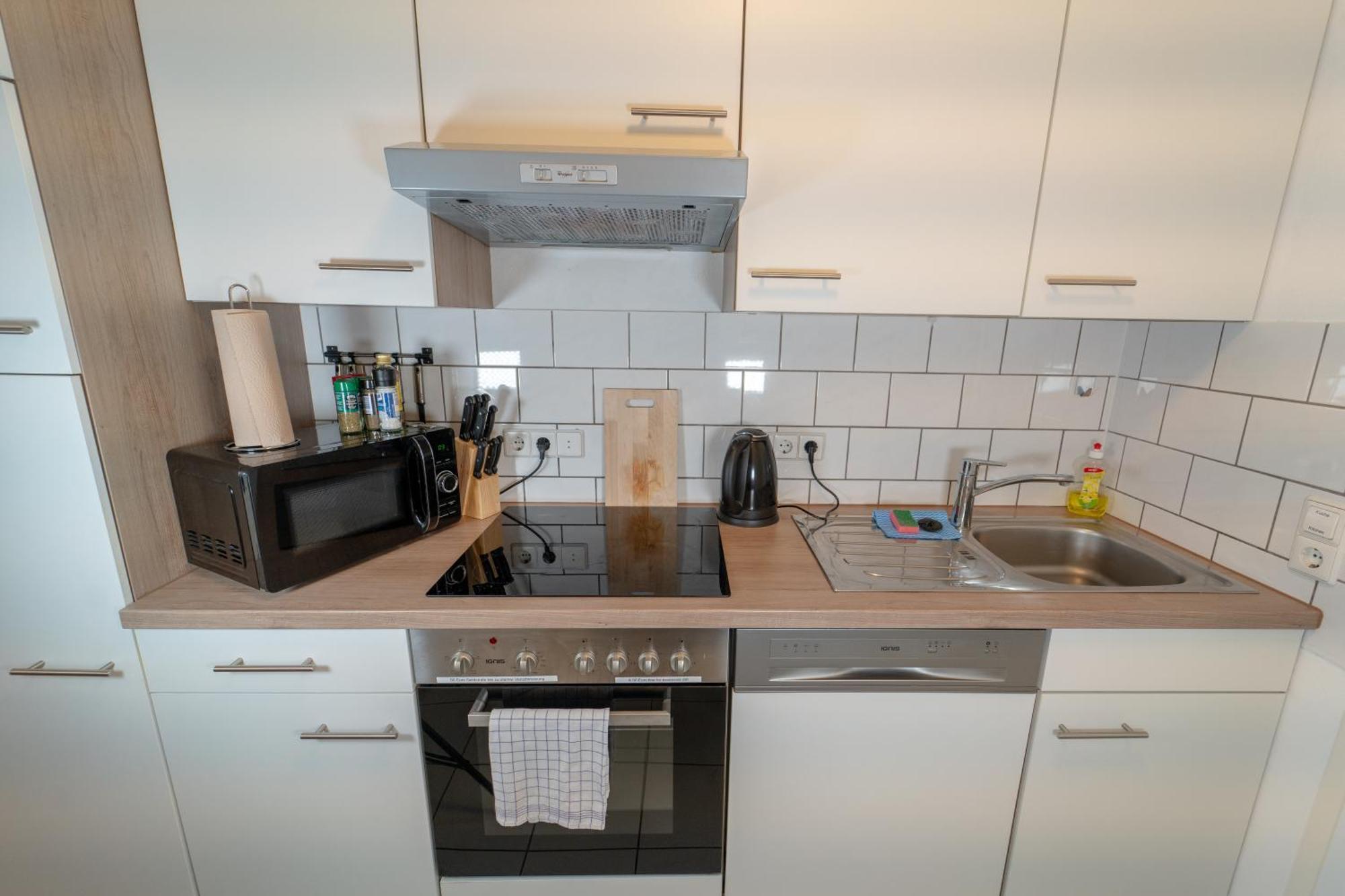 Range - Apartments - Kueche - Wlan - Netflix - Bis Zu 7 Personen Fellbach Esterno foto
