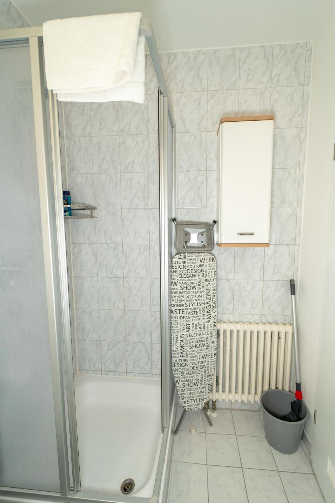 Range - Apartments - Kueche - Wlan - Netflix - Bis Zu 7 Personen Fellbach Esterno foto
