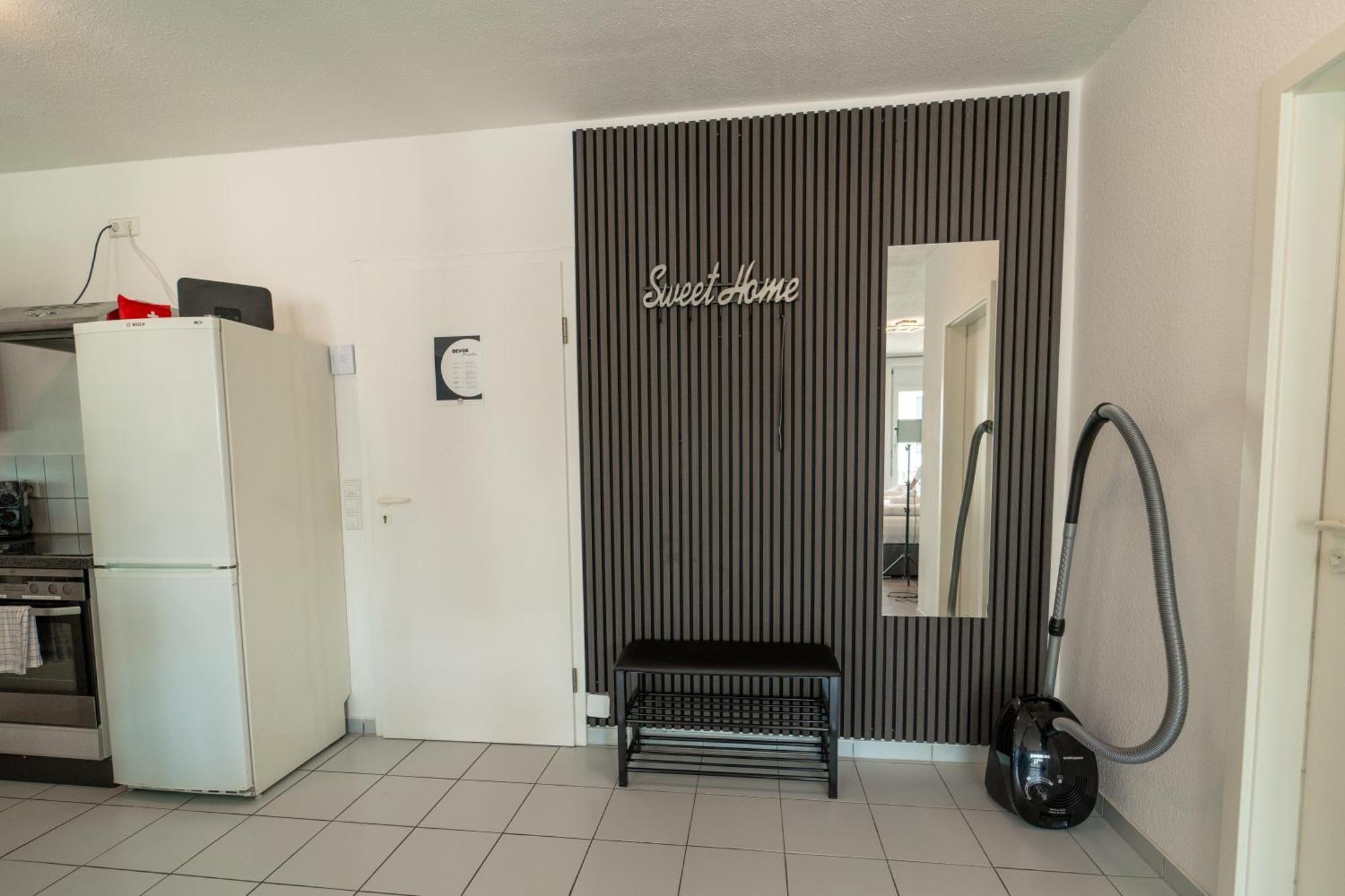 Range - Apartments - Kueche - Wlan - Netflix - Bis Zu 7 Personen Fellbach Esterno foto